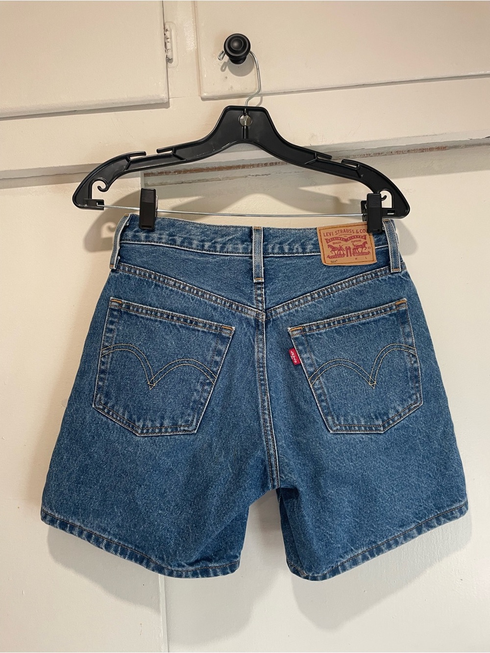 Levi's High rise Denim Jean Shorts - Picture 4 of 8